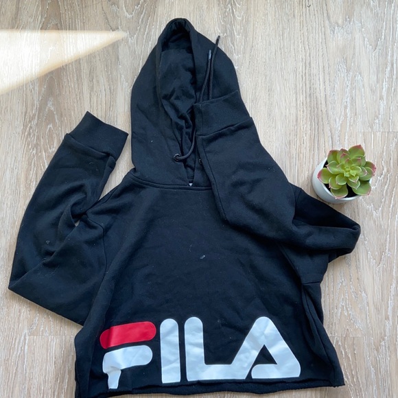 FILA Cropped Hoodie - Picture 2 of 4